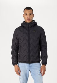 BLAUER PIER DOWN JACKET WITH HOOD MEN BLUC03125 006952 999