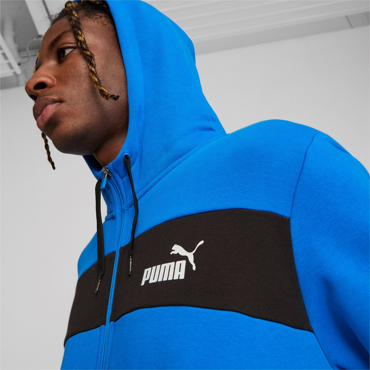 Puma panel hotsell script boyfriend hoodie