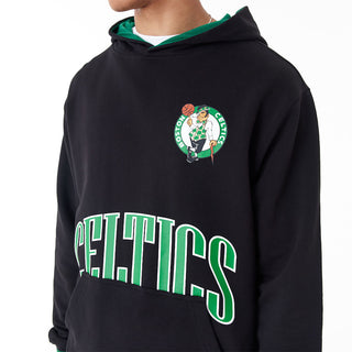 NEW ERA MEN'S NBA ARCH GRAPHIC BOSTON CELTICS SWEATSHIRT 60435439 001